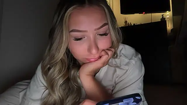 lustfulsmiles online show from July 2, 12:22 pm