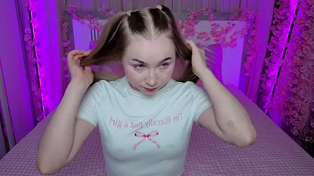 LilyStarlight online show from June 3, 3:51 am