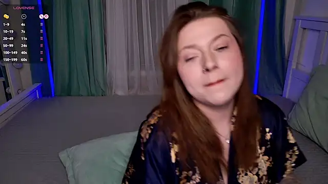 Evahadson online show from February 4, 8:56 pm