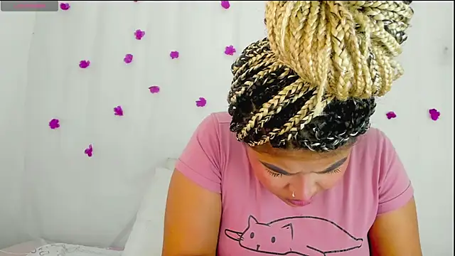 moana taylor online show from January 6, 11:14 am