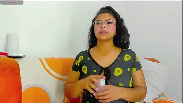 moana taylor online show from April 17, 11:56 am