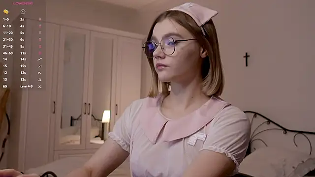 allotropp online show from October 15, 6:21 pm