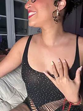 Lauyako online show from April 15, 8:31 pm