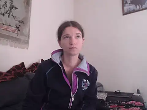 Mercedeswoman8 online show from September 28, 2:44 pm