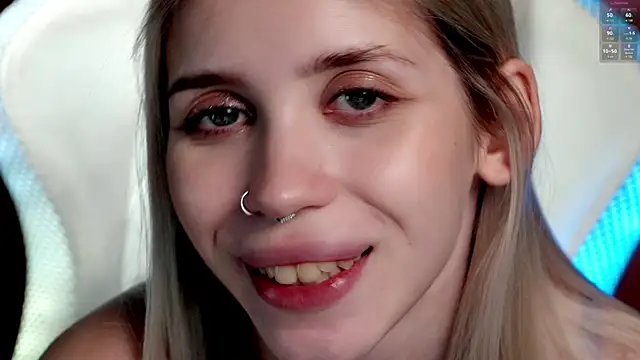 ho1yho1e online show from November 2, 9:40 pm