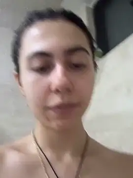 lilly sweett online show from June 20, 12:36 am