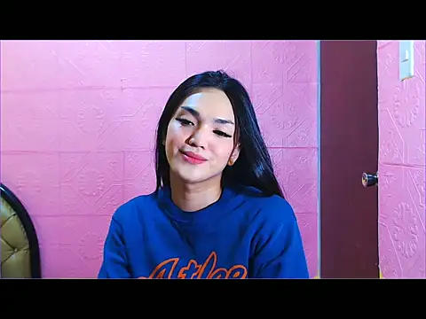 WONDERWOMAN2023 online show from September 28, 10:04 pm