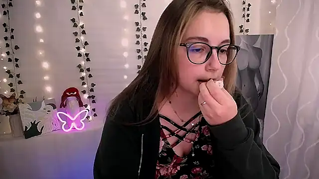 SweetPrincess  online show from October 8, 7:13 am