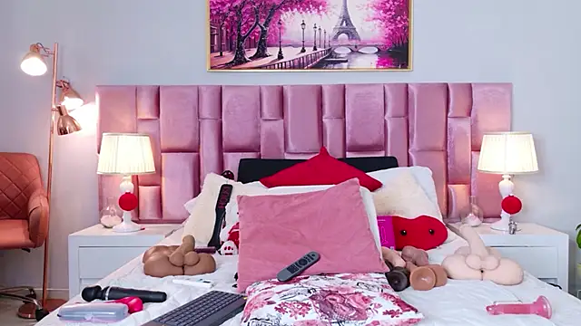 Anaa Bellaa online show from March 18, 12:32 pm