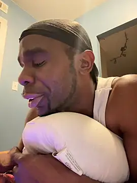 Bigdickbandit205 online show from June 3, 4:57 am