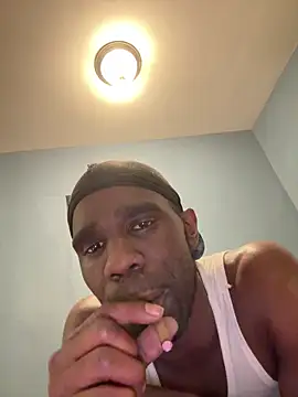 Bigdickbandit205 online show from June 4, 5:45 am