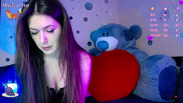 -CUTE-EVIL- online show from October 5, 4:56 pm