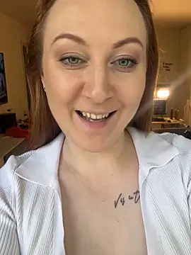 Mira Xo  online show from September 13, 10:56 am