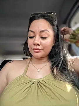 ValeryGrey online show from April 6, 7:15 pm