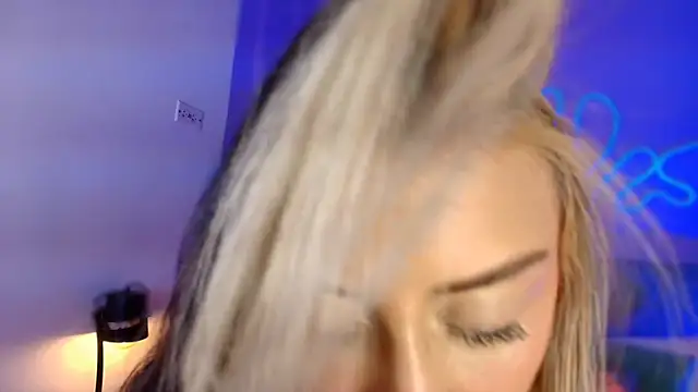 Sofly s online show from March 16, 11:47 am