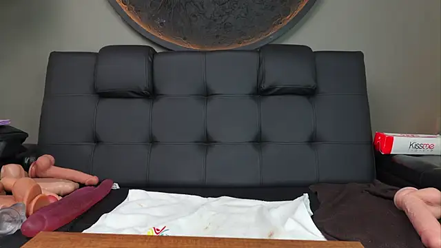 miss sharlotte18 online show from September 13, 6:27 pm