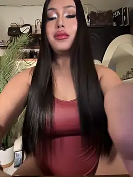 BigDominaMia online show from March 6, 4:40 am