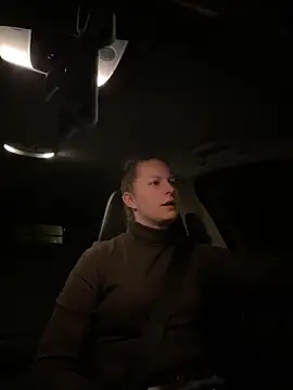 Girlnina-1995 online show from December 20, 5:22 am