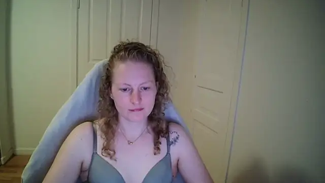 Girlnina-1995 online show from March 24, 11:04 am