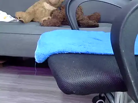 Bee 2k online show from September 12, 4:35 am