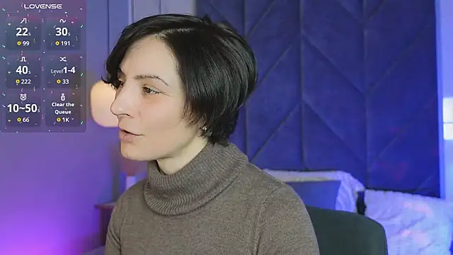 LorenDaze online show from February 10, 7:44 am