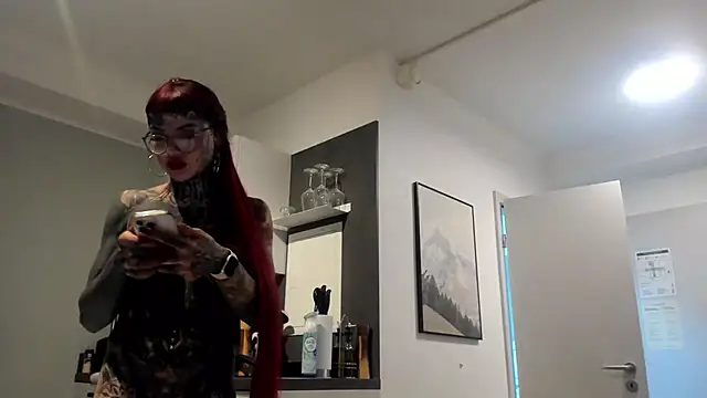 tamarapervert online show from September 21, 1:59 am