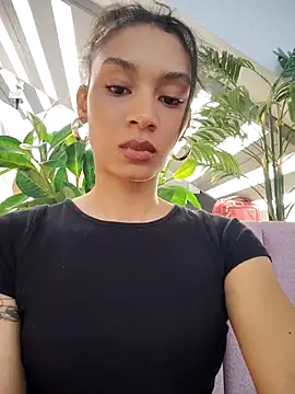 Sarakux online show from September 15, 9:22 pm