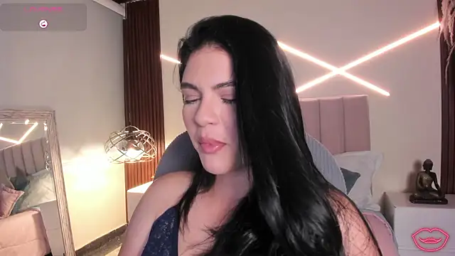 Veronicalanx1 online show from March 13, 12:17 pm