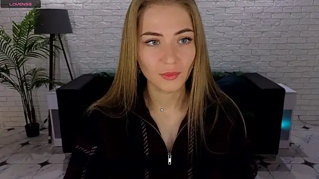 Adelyna Bird online show from September 26, 6:22 am