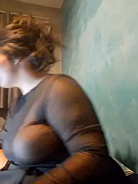 niCuNin online show from October 12, 4:59 am