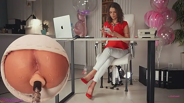 art porno online show from April 13, 12:56 am