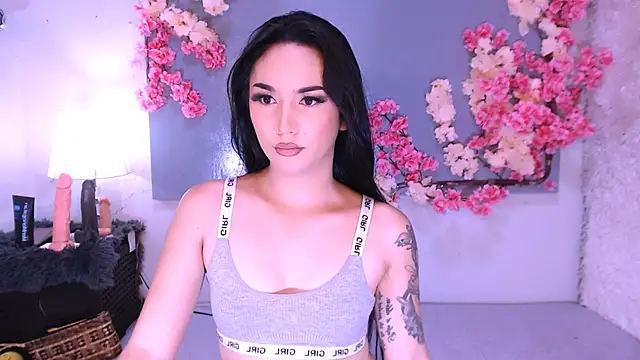 Oriental Tiara online show from September 30, 1:28 pm