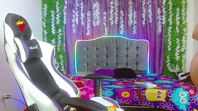 ariana-lopez online show from November 23, 1:30 am