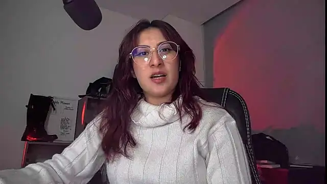 Scarlett Sen online show from September 17, 6:28 pm