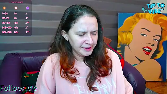 iris nikhols online show from October 4, 1:44 am