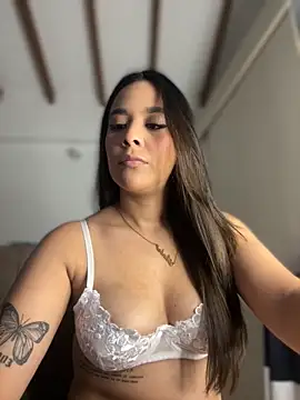 Little Amber6 online show from October 4, 12:49 am