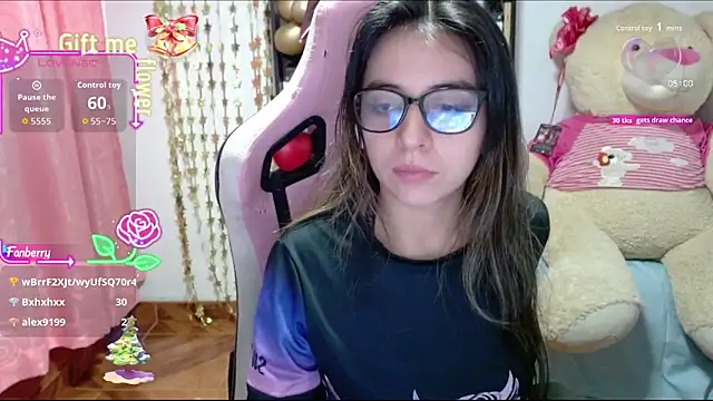 Maggie Fox3 online show from November 9, 2:29 am