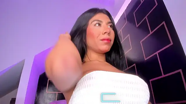 VictoriaVX online show from June 22, 12:04 am