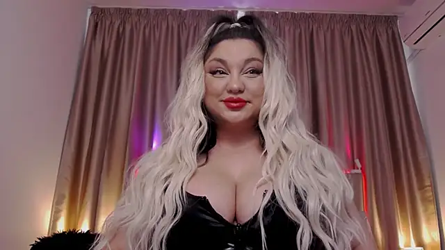 Larissa K online show from October 24, 7:15 am