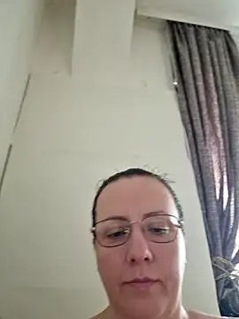 Goodass7 online show from June 21, 2:43 pm