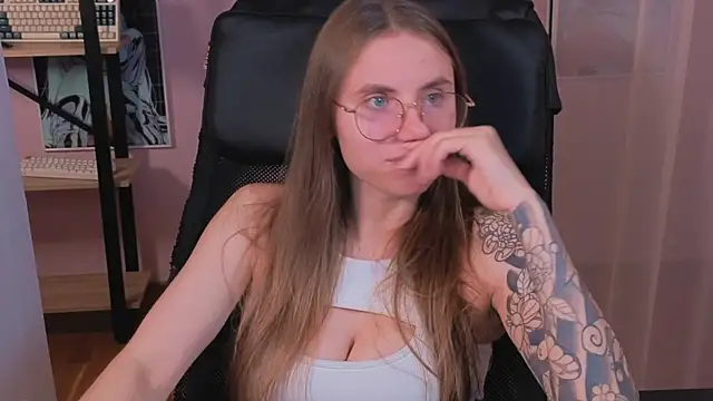  AnnaStark  online show from October 23, 8:37 pm