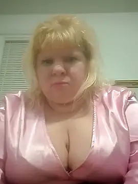 JemJensen30 online show from June 4, 5:56 am
