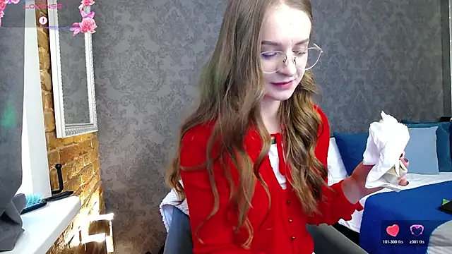 KateJonson online show from November 24, 1:35 pm