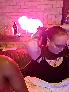 Melissa1994- online show from April 4, 10:52 pm