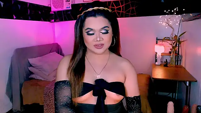 asiankatyhuge online show from October 7, 1:43 am