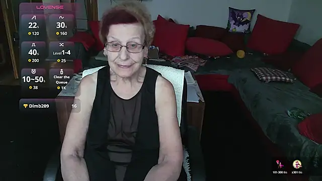 HeisseomaOriginal online show from October 28, 8:31 am