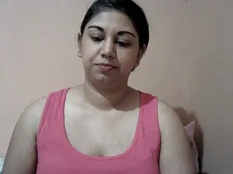 bellachow10 online show from March 20, 5:56 am