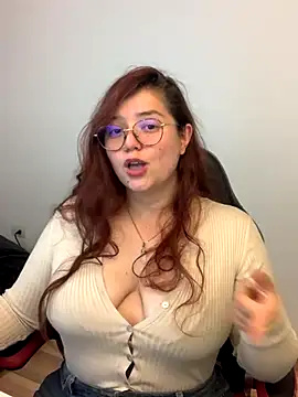 kayortiiz online show from September 20, 2:21 am