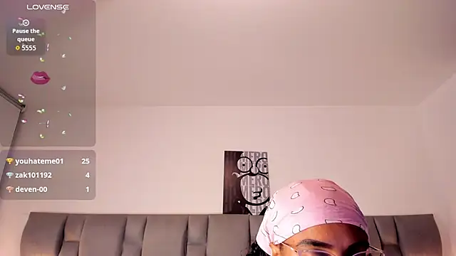 Nickytouse online show from March 6, 12:39 am