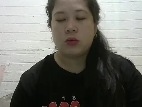 hotsexylyn online show from September 11, 8:47 am